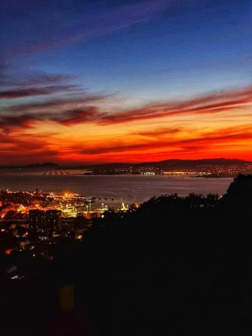 Piso Con Preciosas Vistas De Vigo Apartment Bagian luar foto